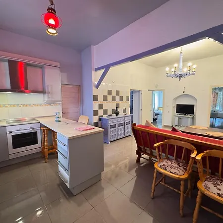 Pushe Village & Nature Holiday home *